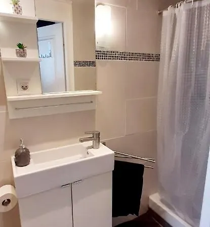 Avec Terrasse דירה טולון