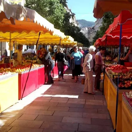 Avec Terrasse Toulon